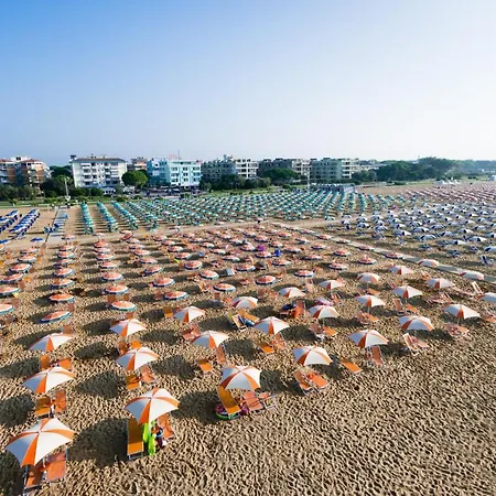 Sporting Lejlighed *